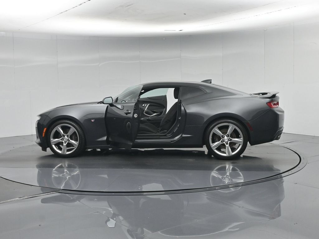Used 2018 Gray Chevrolet SS image 34