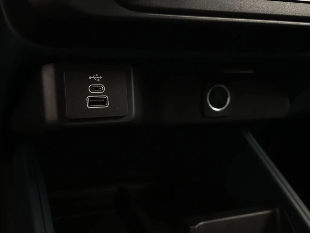 Used 2025 Black Ford XL image 16