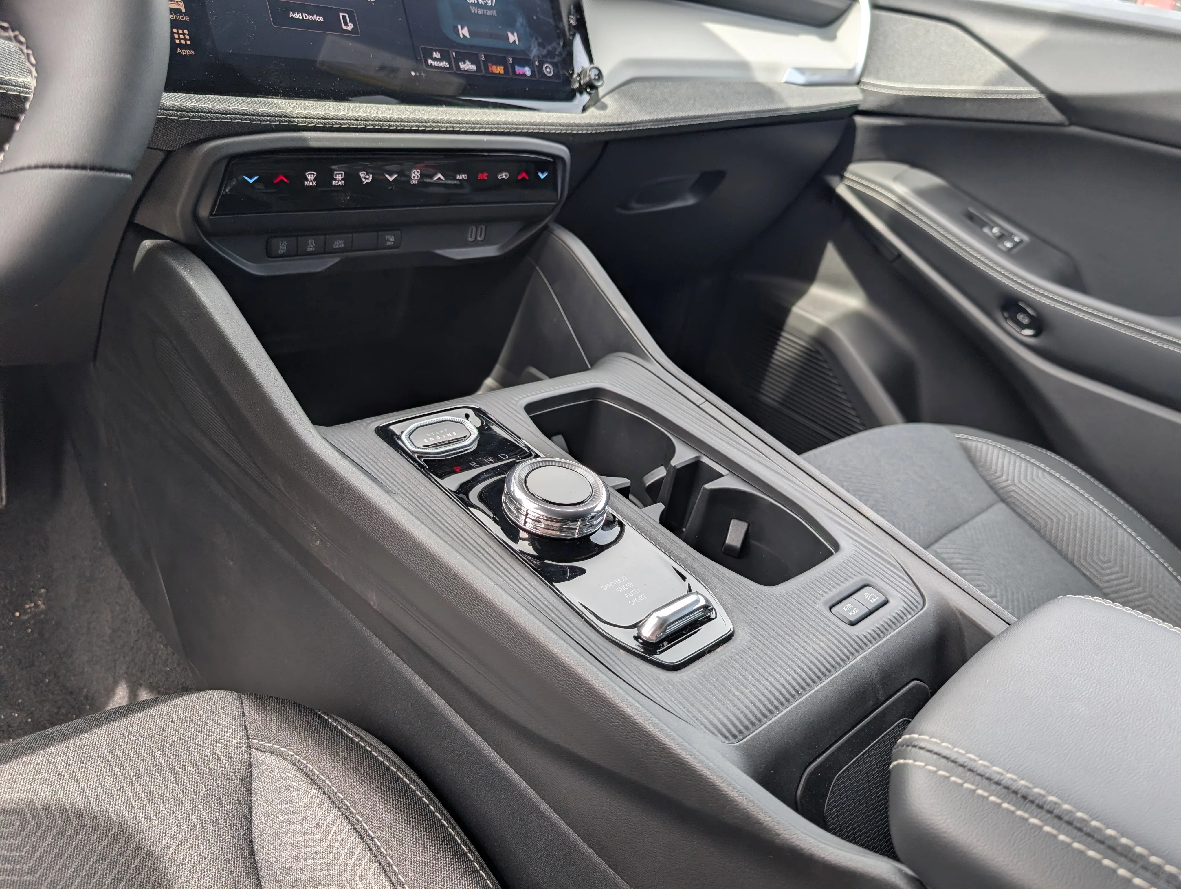 New 2026 Sting-Grey Jeep Laredo image 33