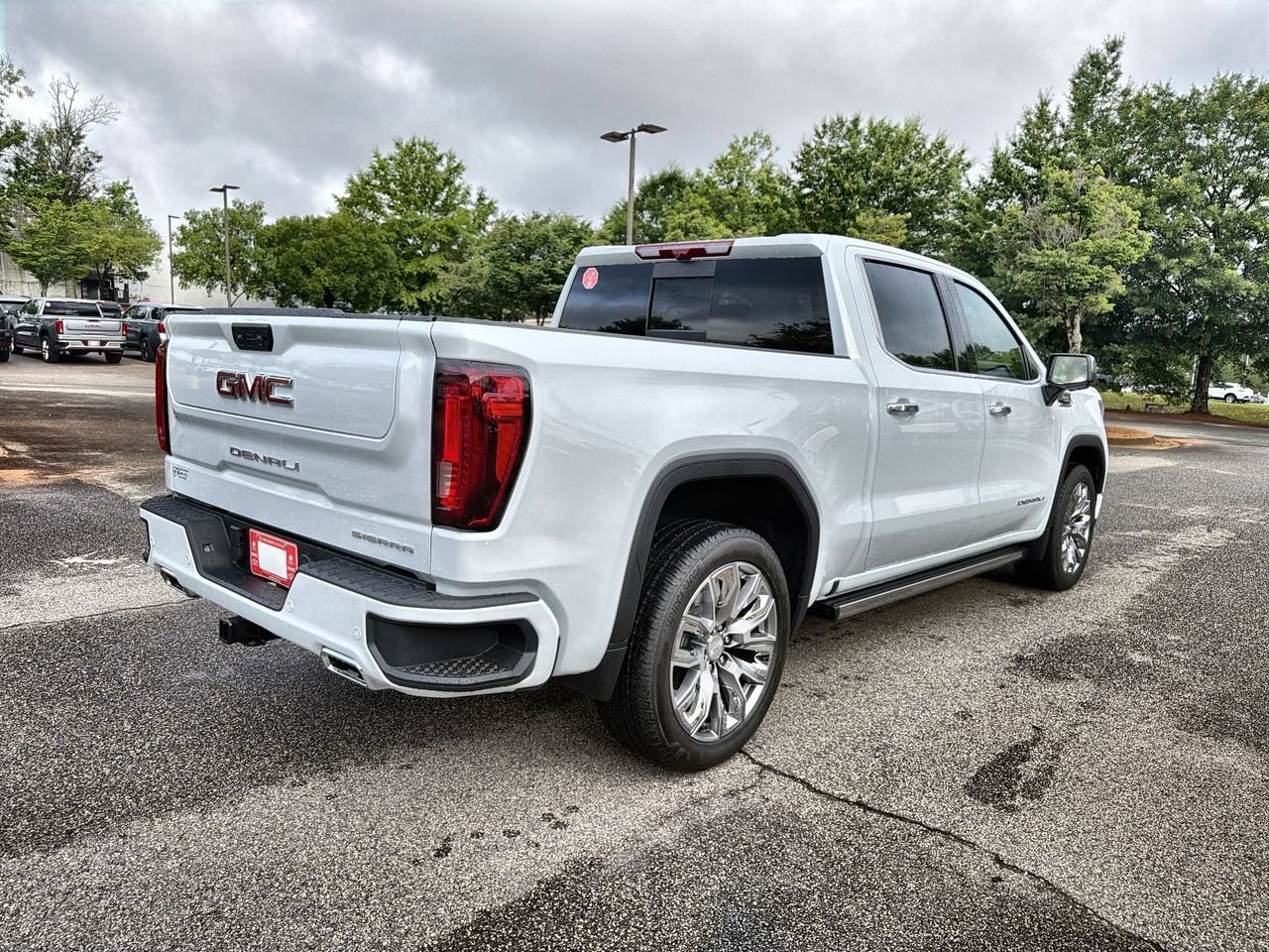2026 GMC Sierra 1500 Denali - Photo 8