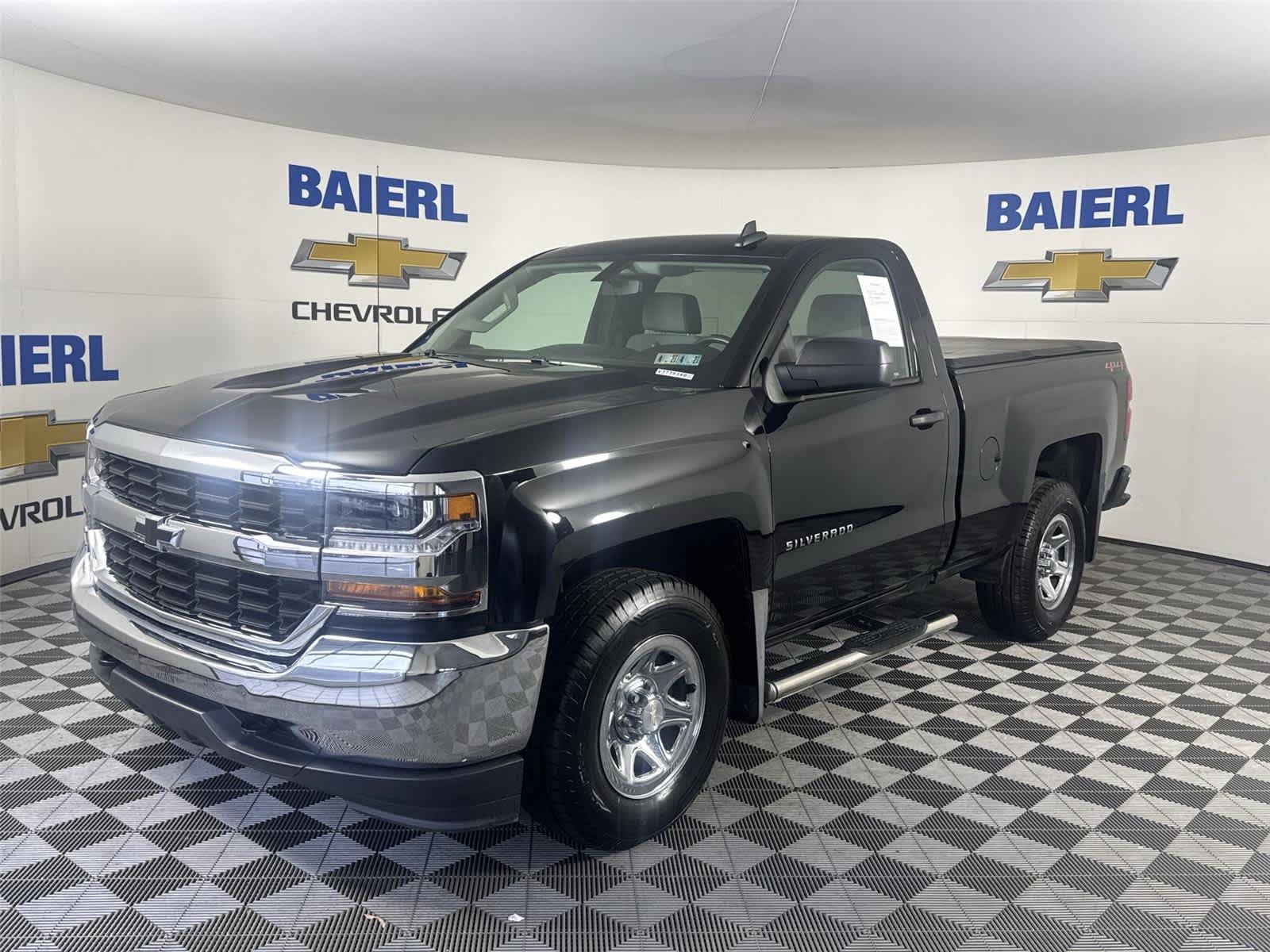 2018 Chevrolet Silverado 1500's photo