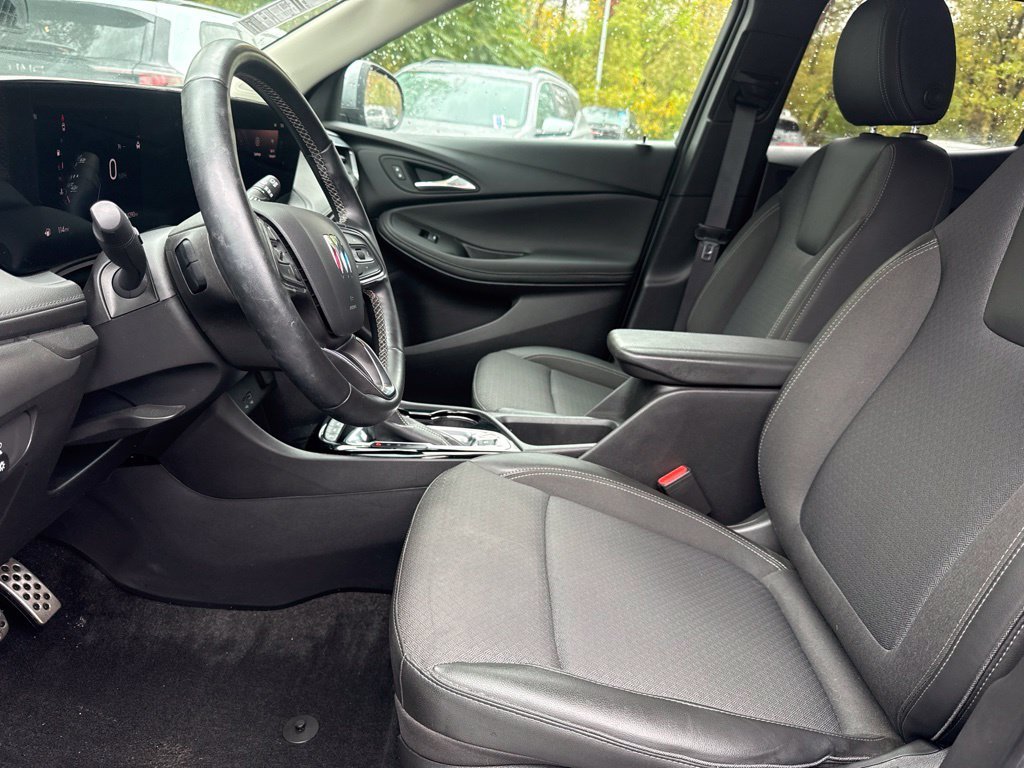 Used 2024 Gray Buick Preferred image 9