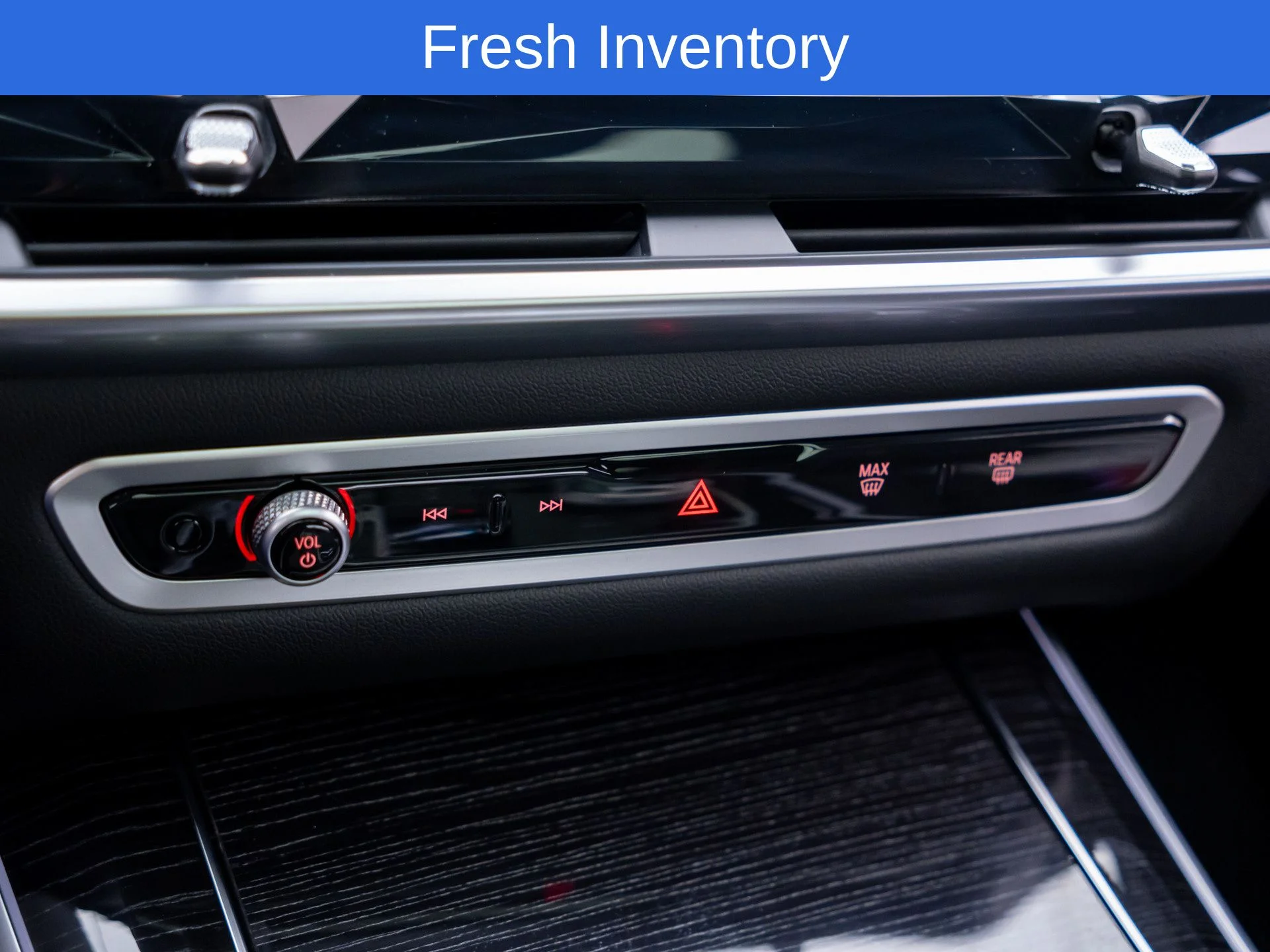 Certified Used 2026 Black BMW M60i image 27