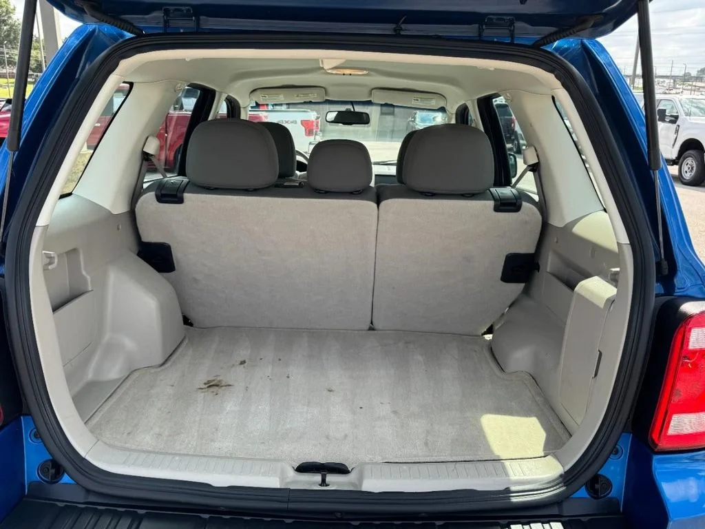 Used 2011 Blue Flame Metallic Ford XLS image 6