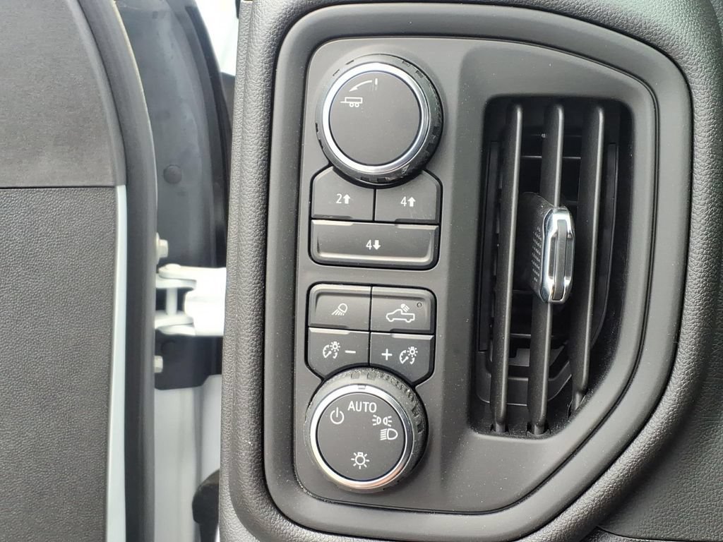 New 2025 Summit White Chevrolet Work Truck image 12