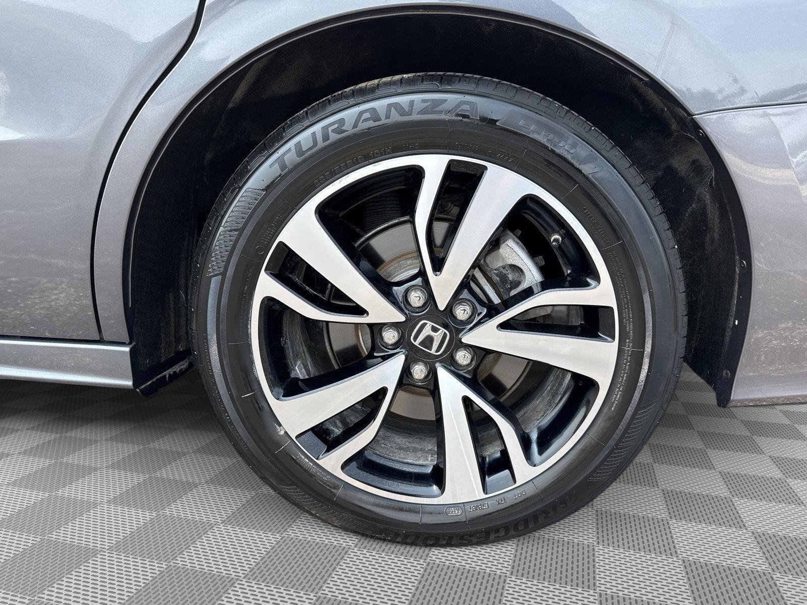 Used 2018 Modern Steel Metallic Honda Elite image 14