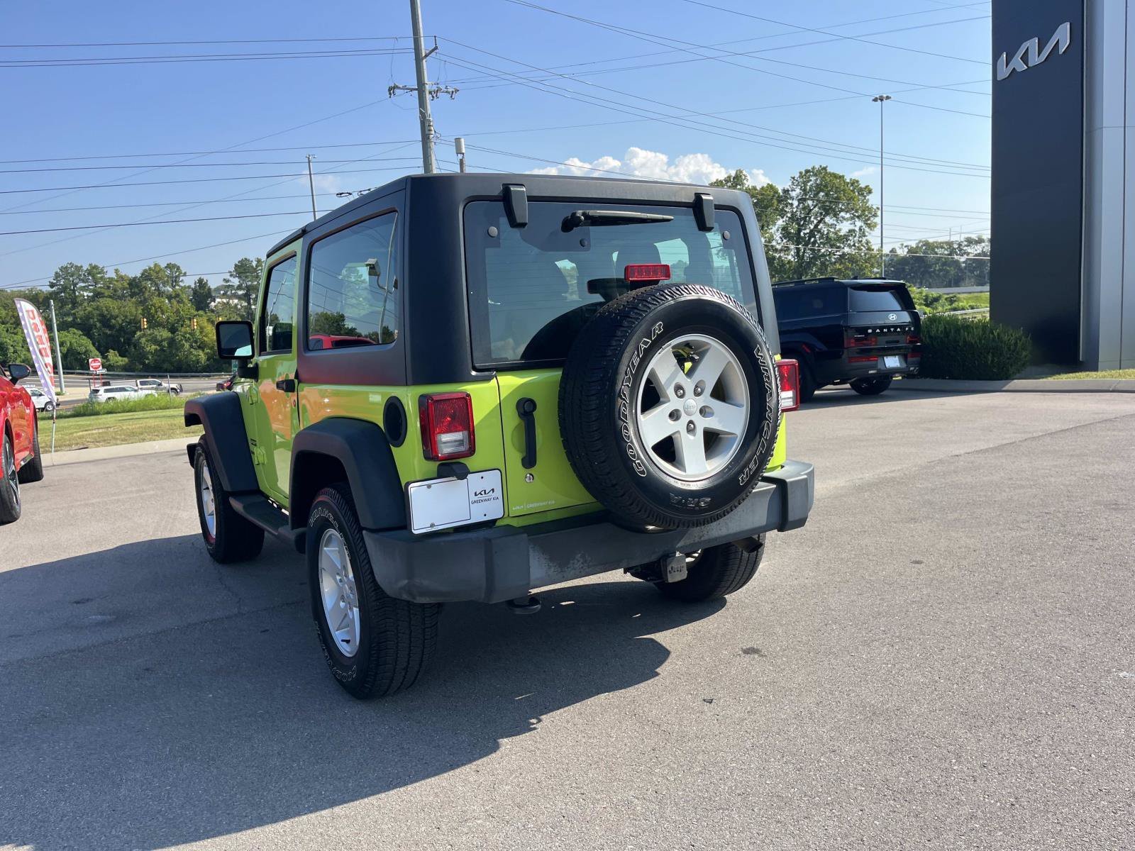 Used 2017 Hypergreen Clearcoat Jeep Sport image 5