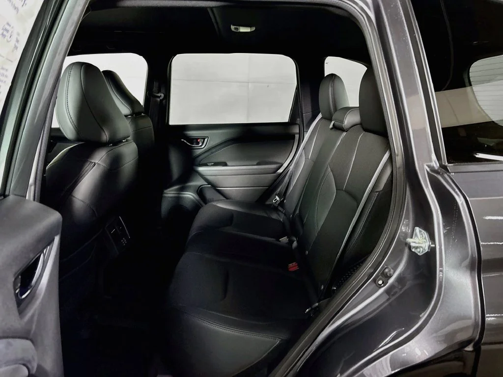 New 2026 MAGNETITE GRAY METALLIC Subaru Limited Hybrid image 21
