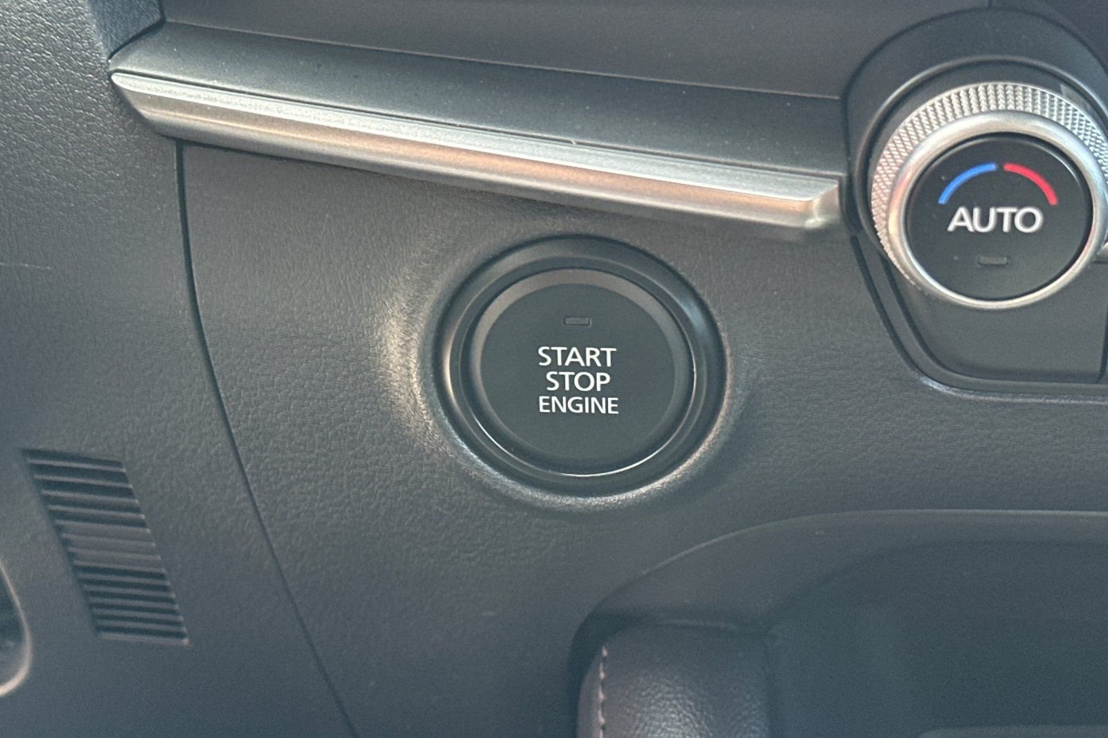 Used 2026 Gray Mazda 2.5 S Select Sport LOW MILES image 23