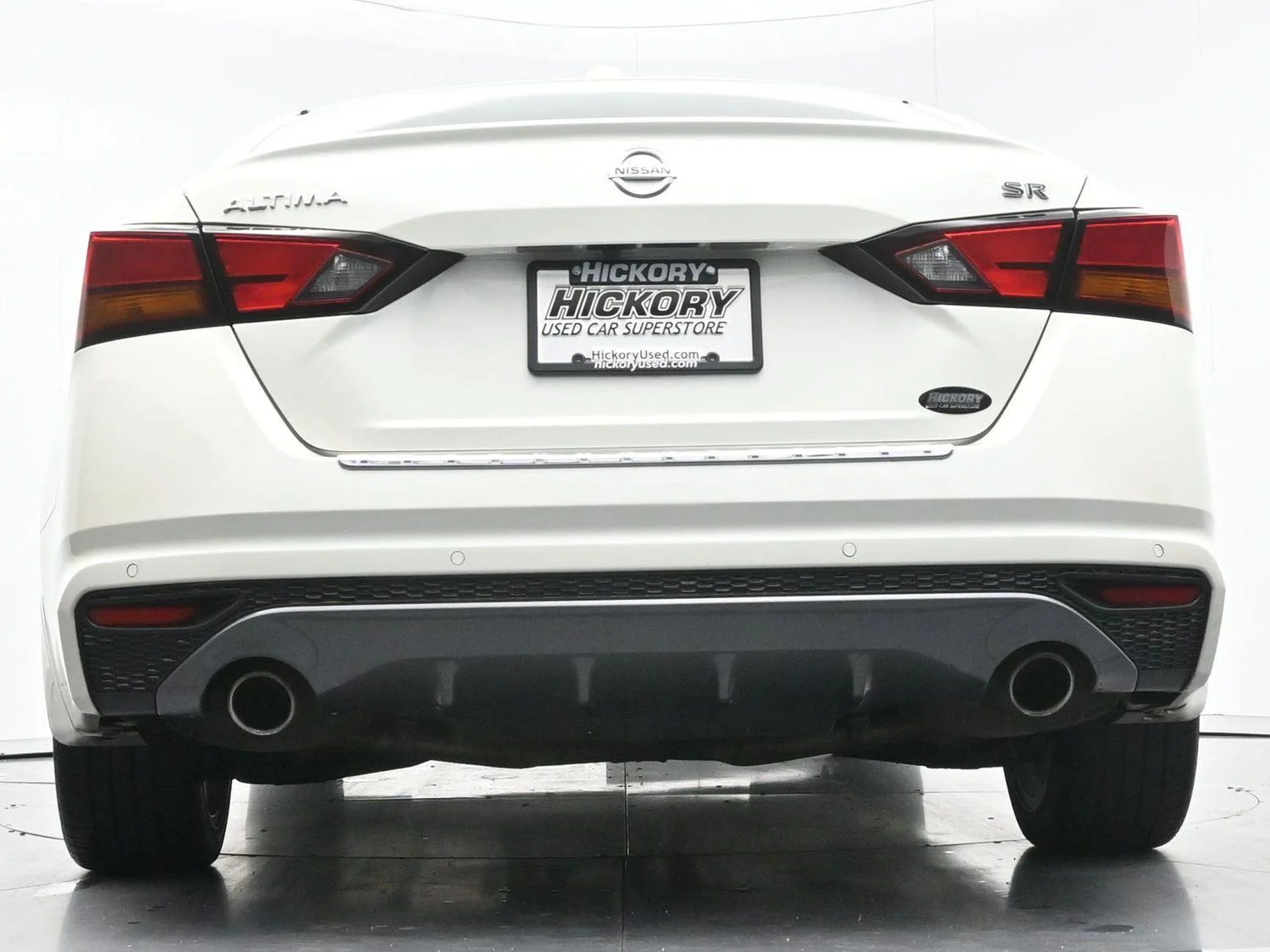 Used 2020 Pearl White Tricoat Nissan 2.5 SR image 43