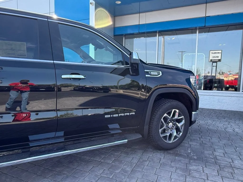 New 2026 Onyx Black GMC SLT image 12