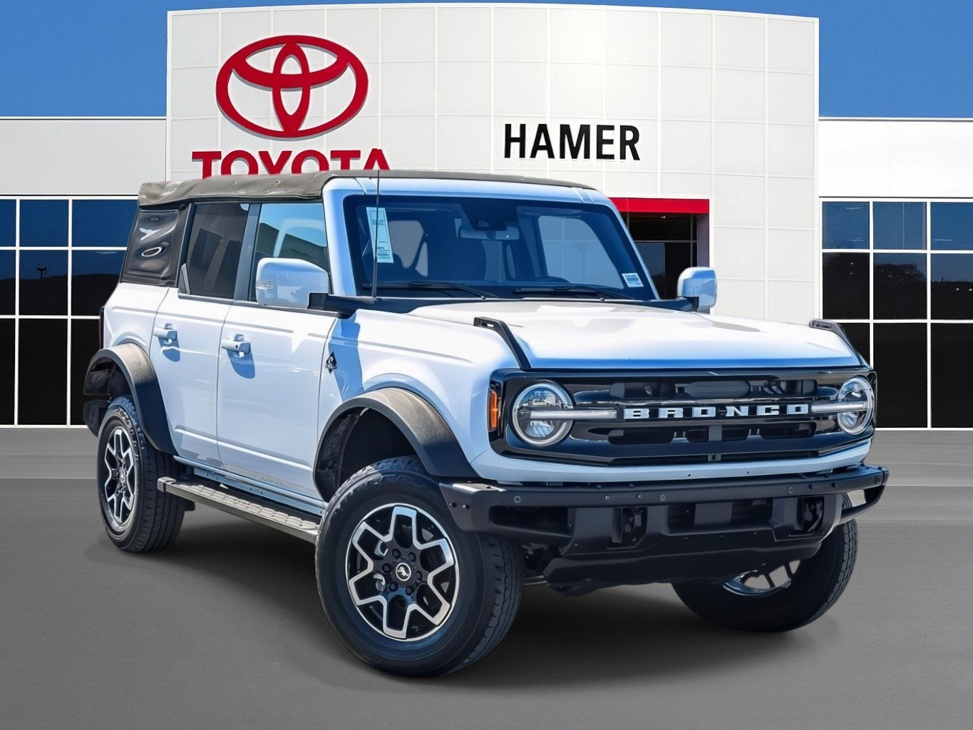 2022 Ford Bronco Outer Banks Advanced 4x4's photo