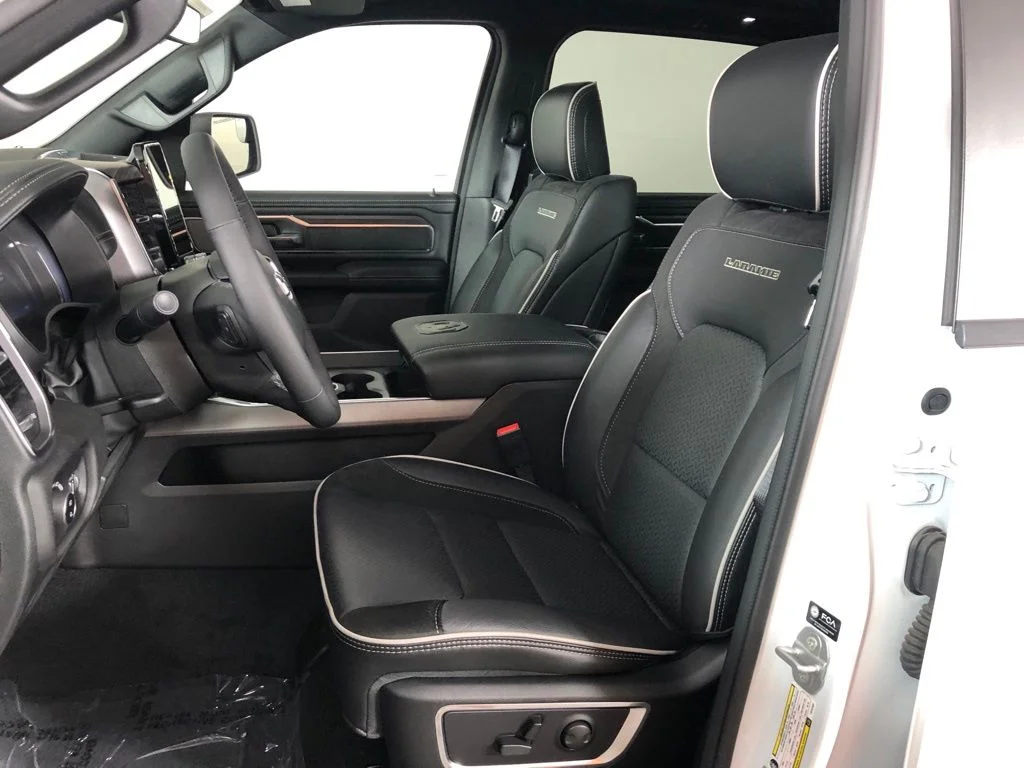 2026 RAM 1500 Laramie - Photo 13