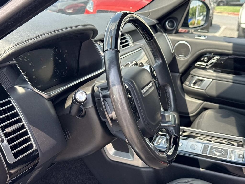 Used 2019 Black Land Rover 5.0L V8 Supercharged image 12