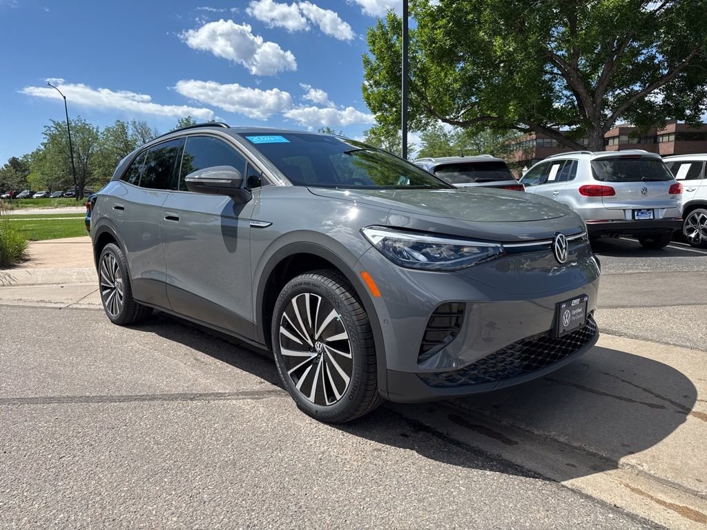 Used 2024 Gray Volkswagen Pro image 7