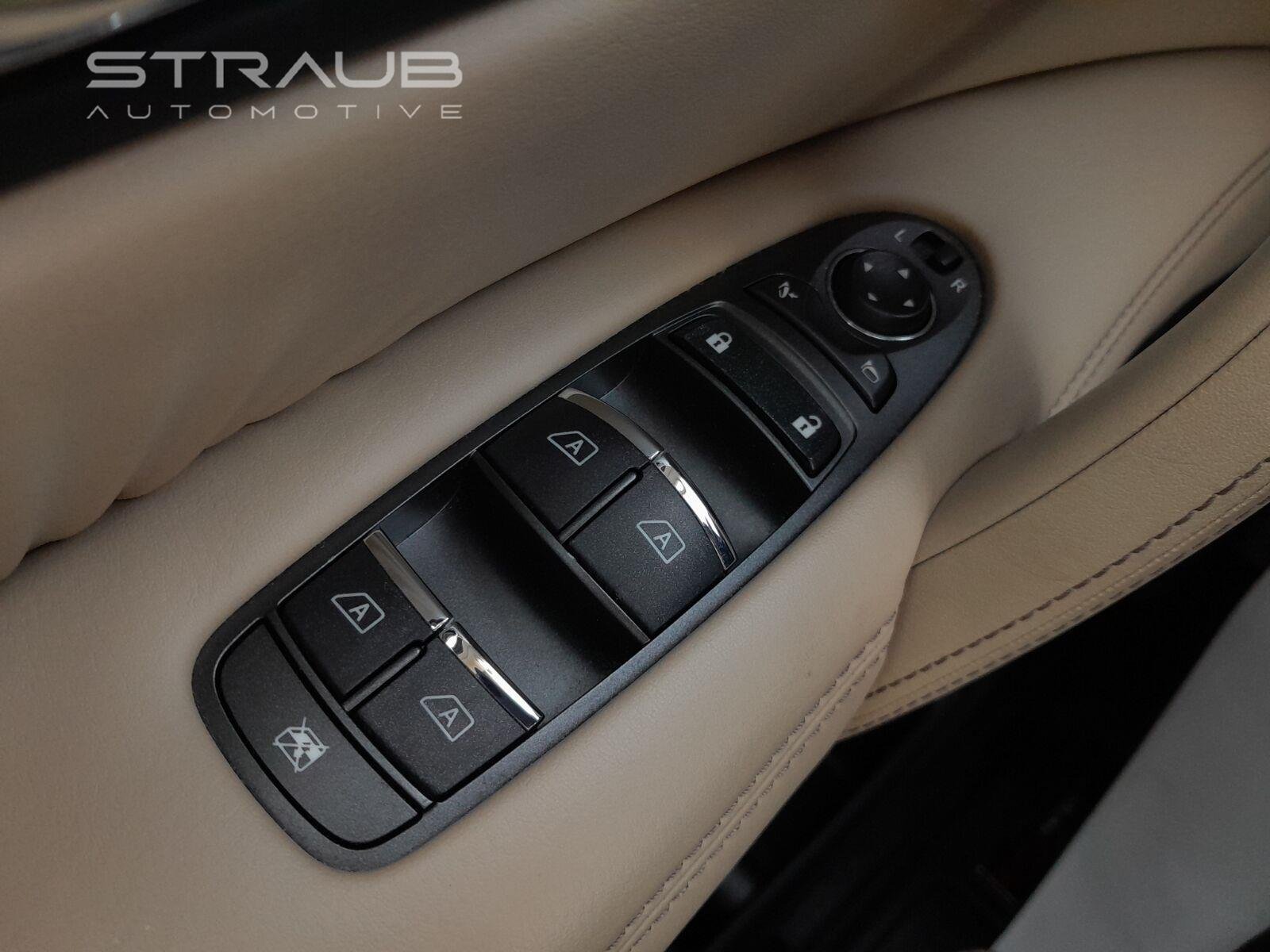 Used 2022 Hermosa Blue Pearl Nissan SL image 37