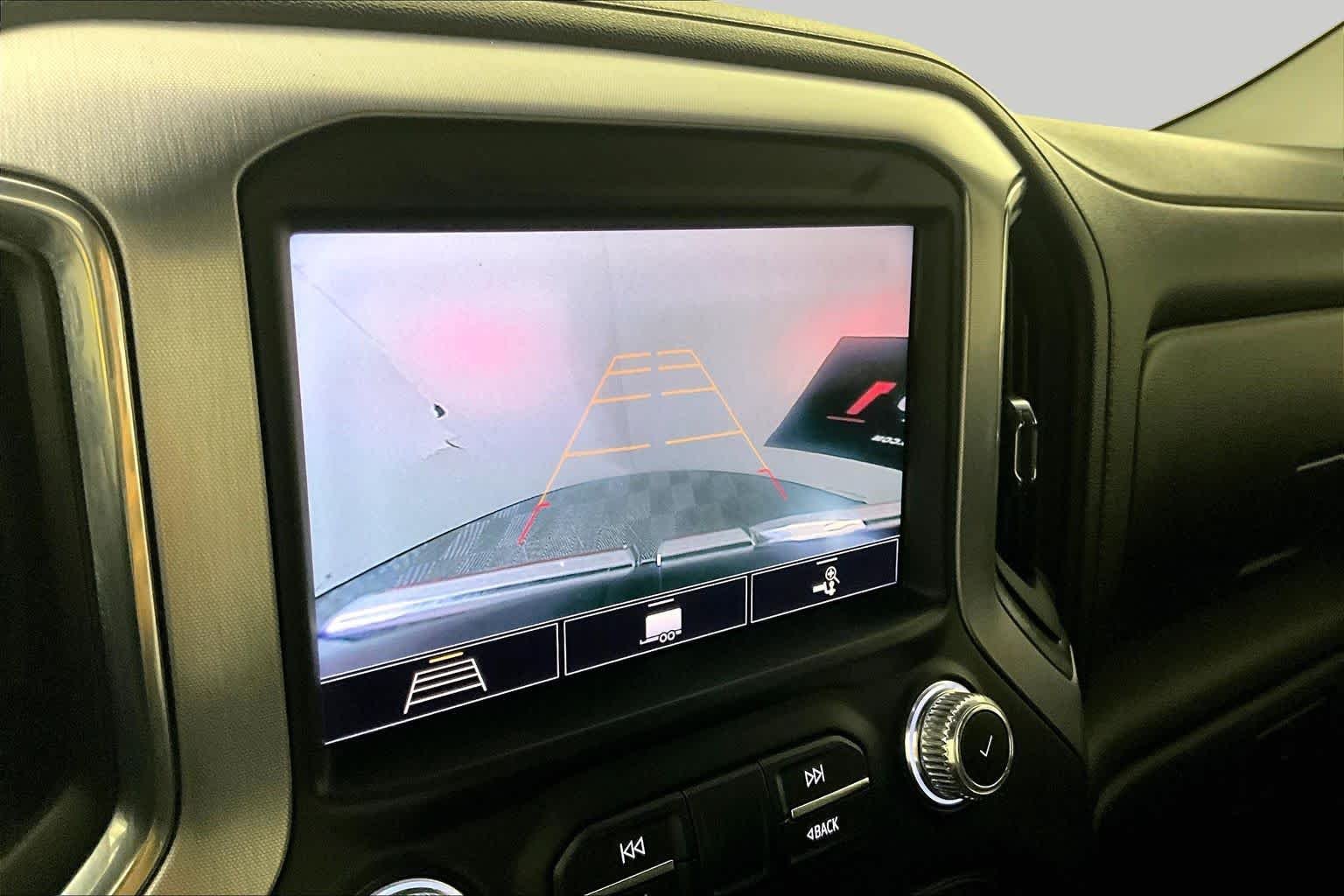 Used 2020 Onyx Black GMC SLE image 26
