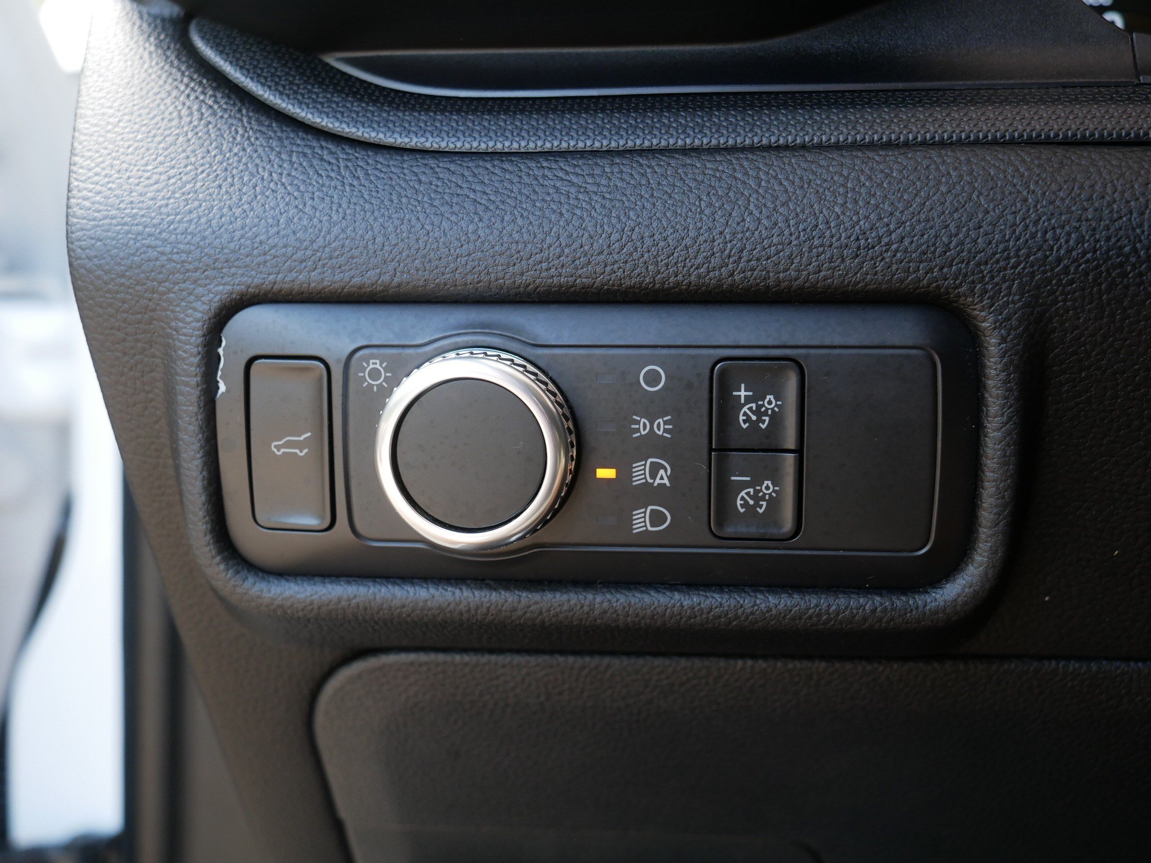 Used 2021 Oxford White Ford Base image 26