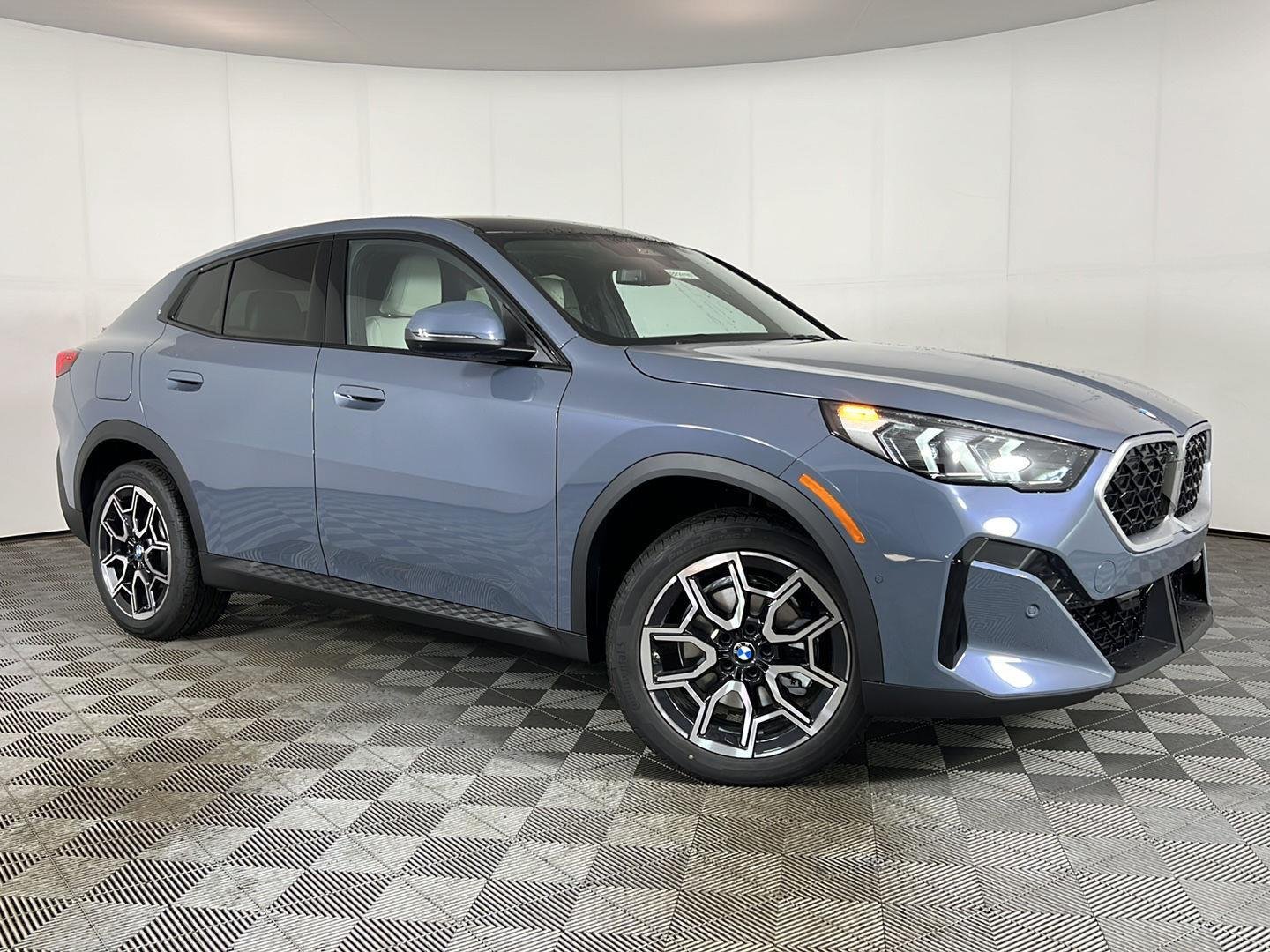 New 2026 Storm Bay Metallic BMW xDrive28i image 14