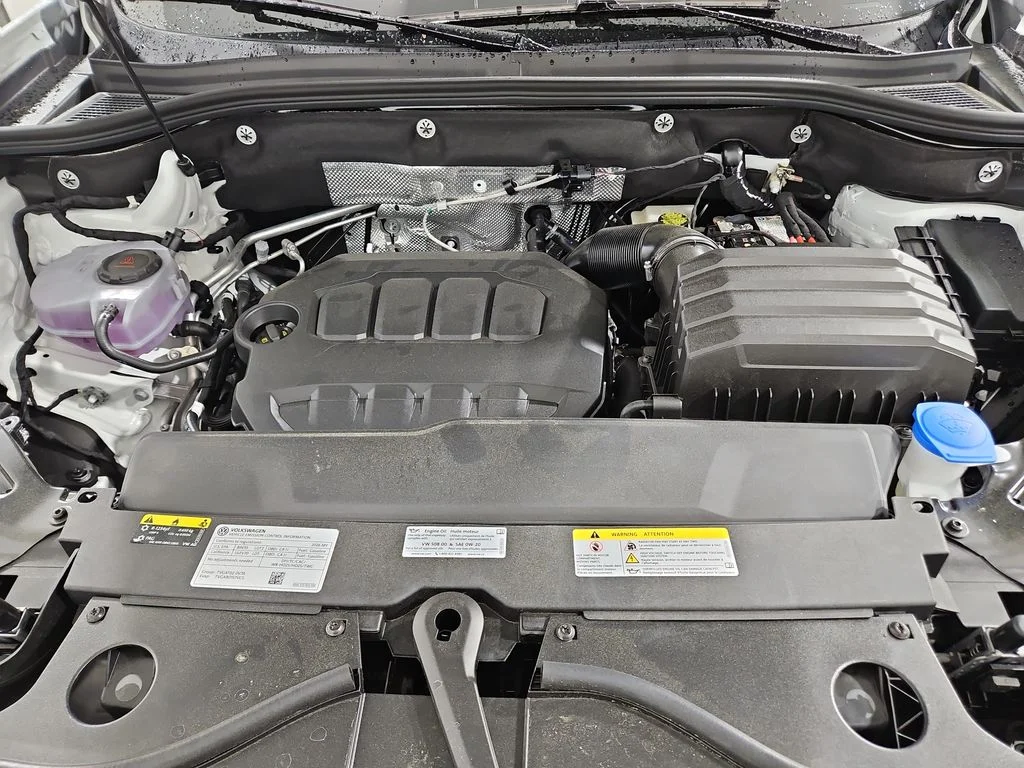 New 2026 White/off-white Volkswagen 2.0T SE image 21