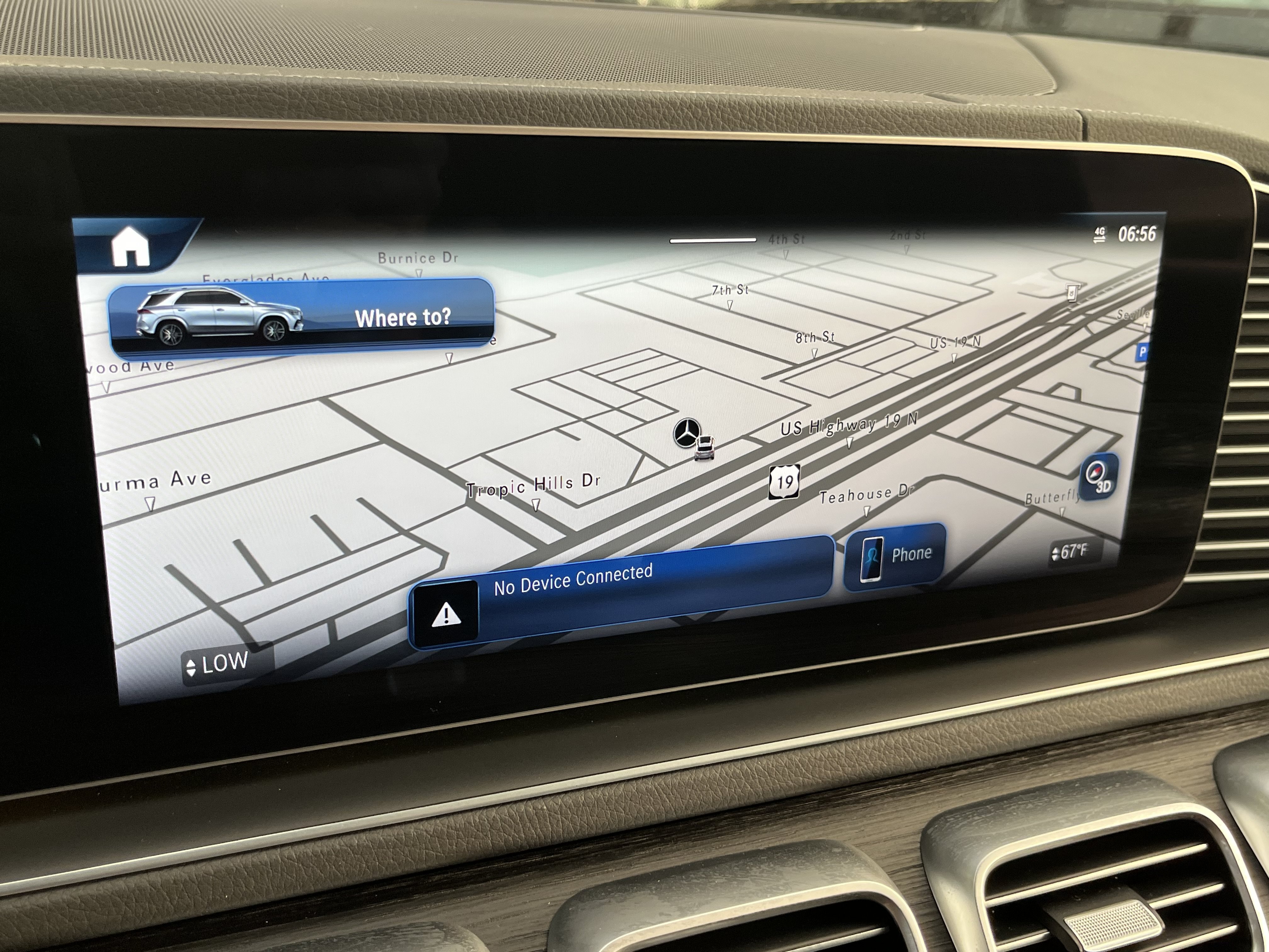 New 2026 SELENITE GREY Mercedes-Benz GLE 580 image 25