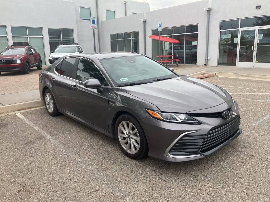 Used 2022 Gray Toyota LE image 3