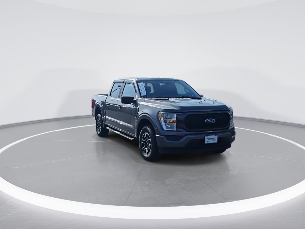 Used 2022 Gray Ford XL image 3