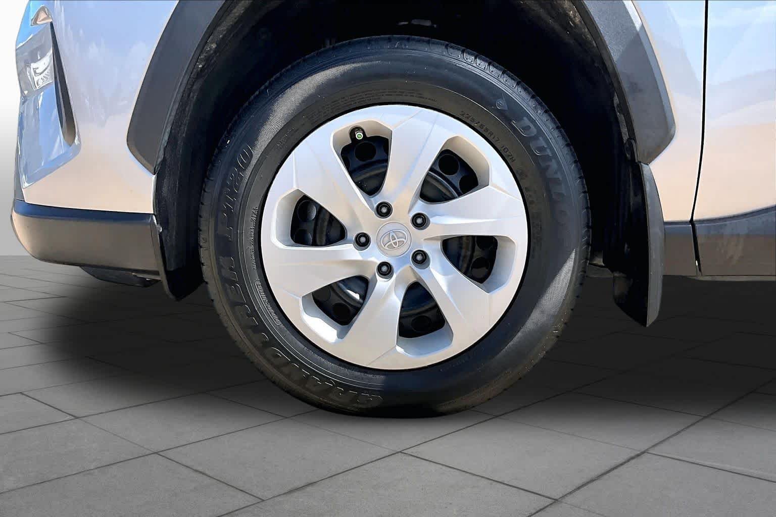 Used 2024 Silver Sky Metallic Toyota LE image 11