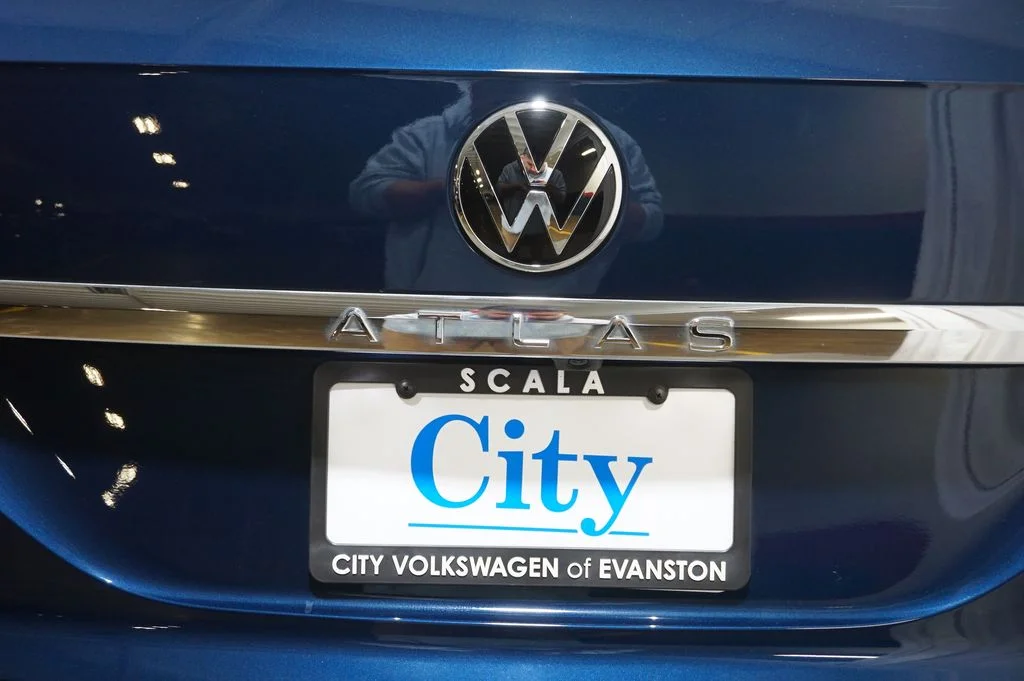 Certified Used 2023 Blue Volkswagen 2.0T SE w/Technology image 31