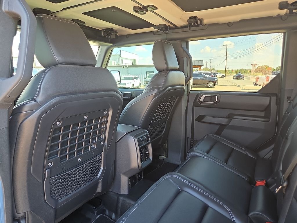 Used 2025 Azure Gray Metallic Ford Badlands image 16