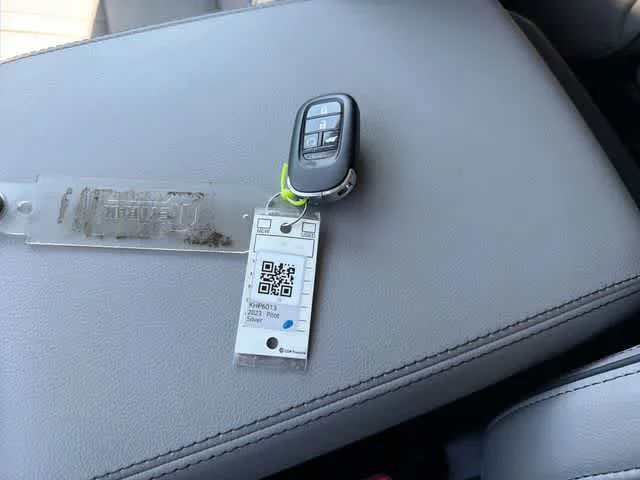 Certified Used 2023 Lunar Silver Metallic Honda Elite image 34