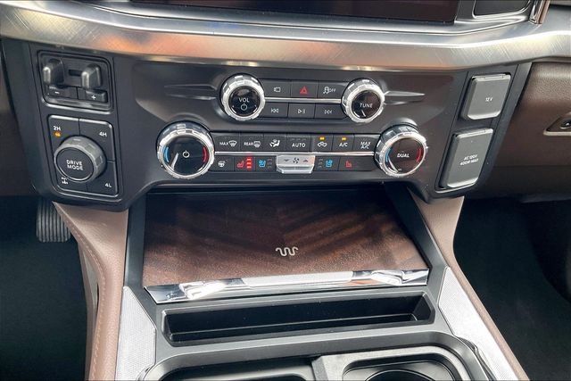 New 2026 Star White Metallic Tri-Coat Ford F-250® King Ranch® image 27