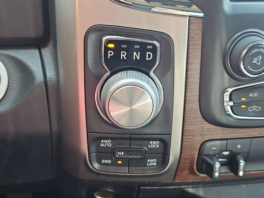 Used 2016 Crystal Metallic Ram Laramie image 27