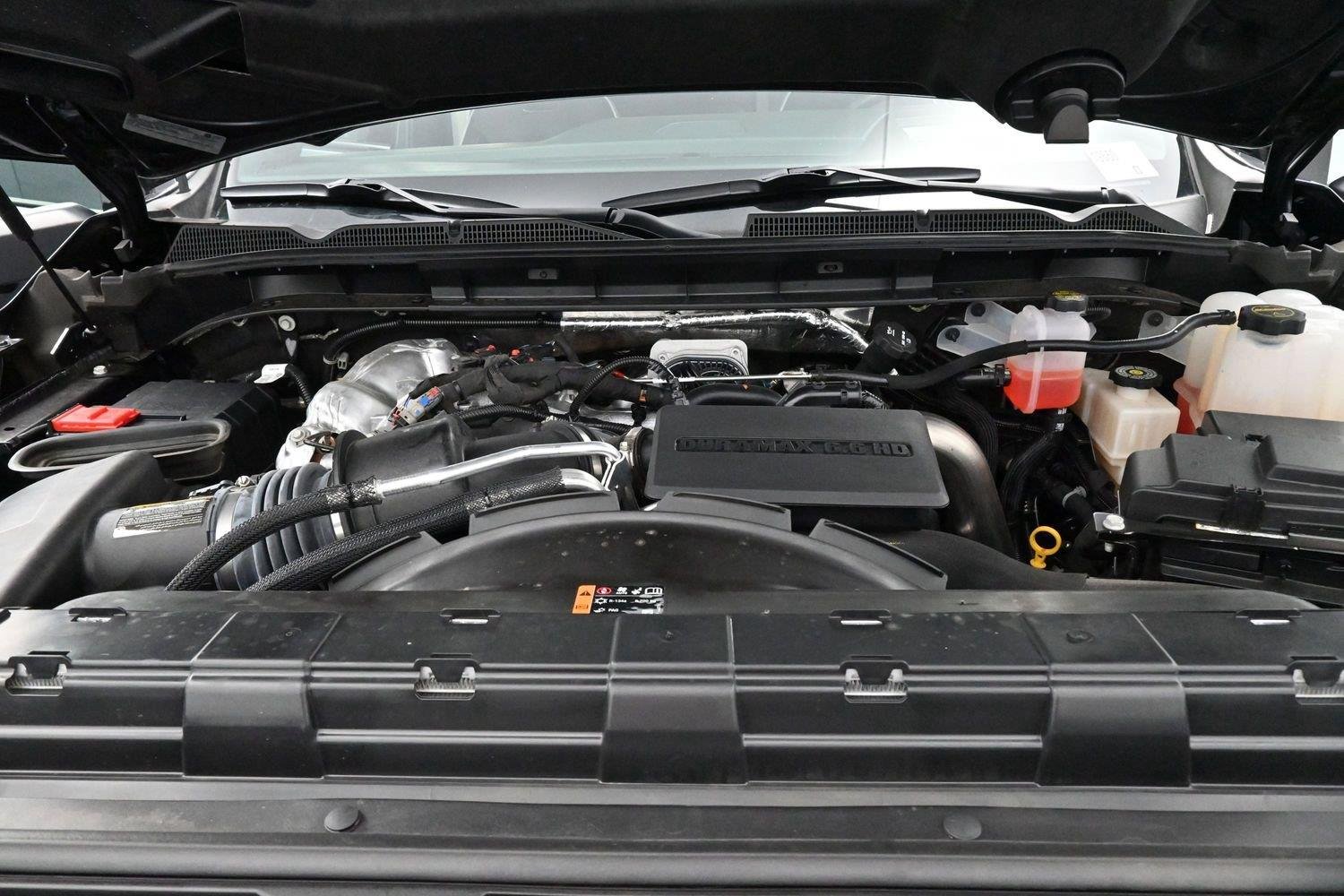 Used 2026 Titanium Rush Metallic GMC AT4X image 41