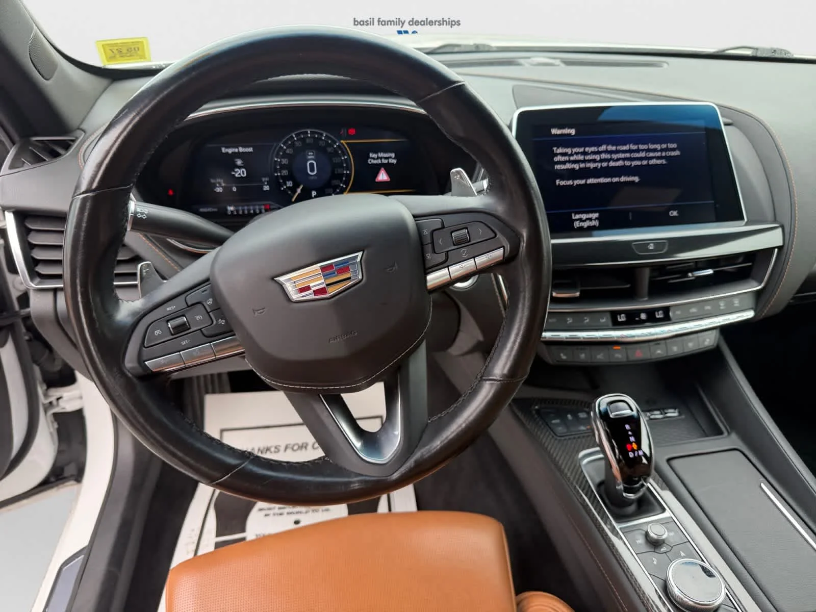 Used 2024 WH Cadillac Premium Luxury image 16