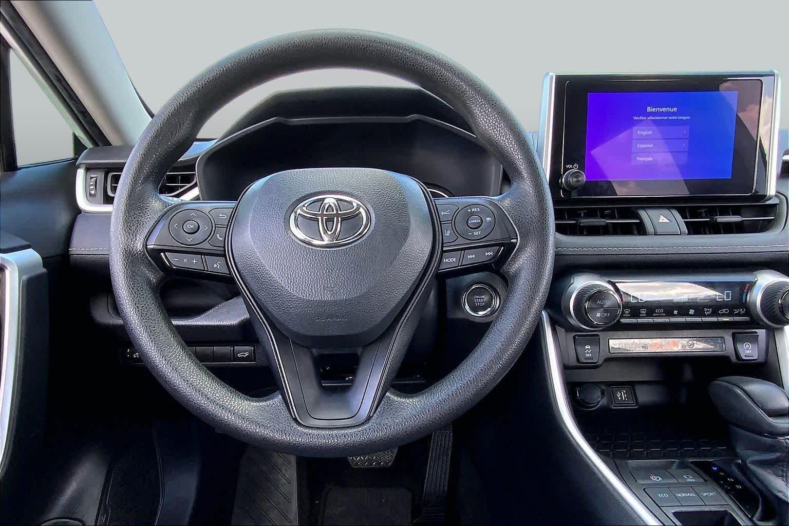 Used 2024 Ice Cap Toyota XLE image 6