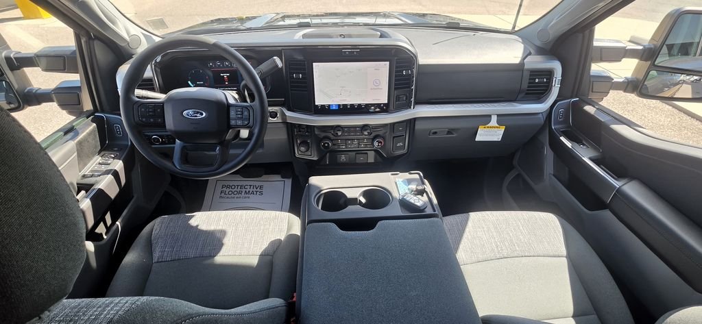New 2026 Carbonized Gray Metallic Ford F-250® XLT image 25