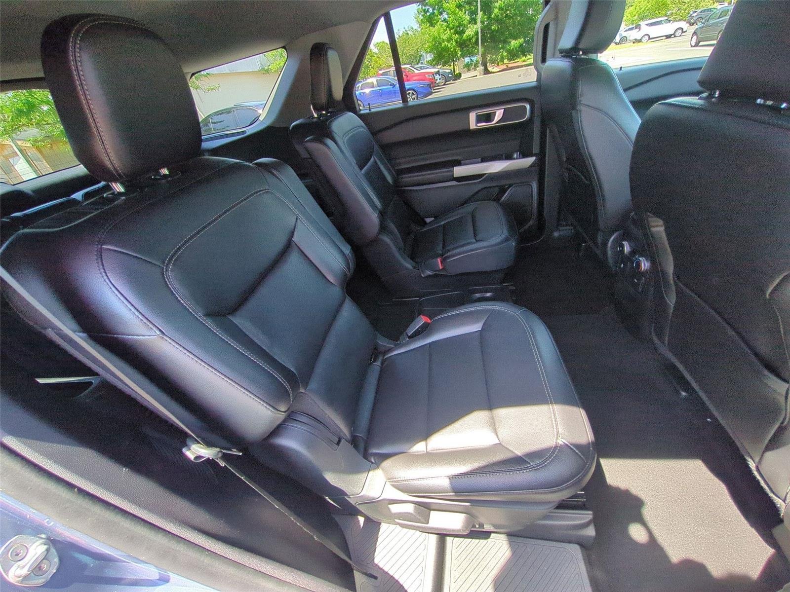 Used 2021 Infinite Blue Metallic Tinted Clearcoat Ford XLT image 49