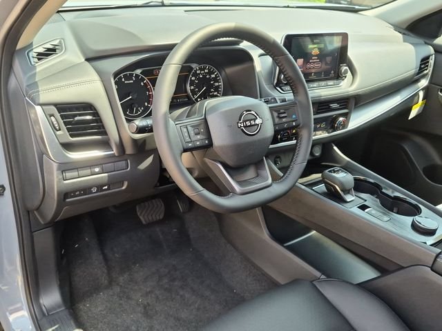 New 2026 Boulder Gray Pearl Nissan Dark Armor™ image 12