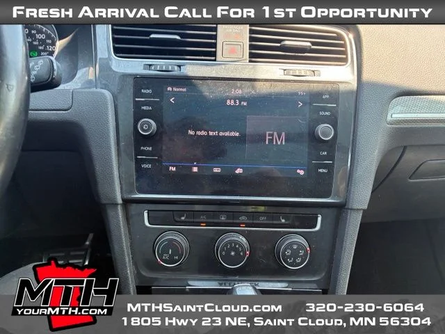 Used 2019 Green Volkswagen TSI S image 12