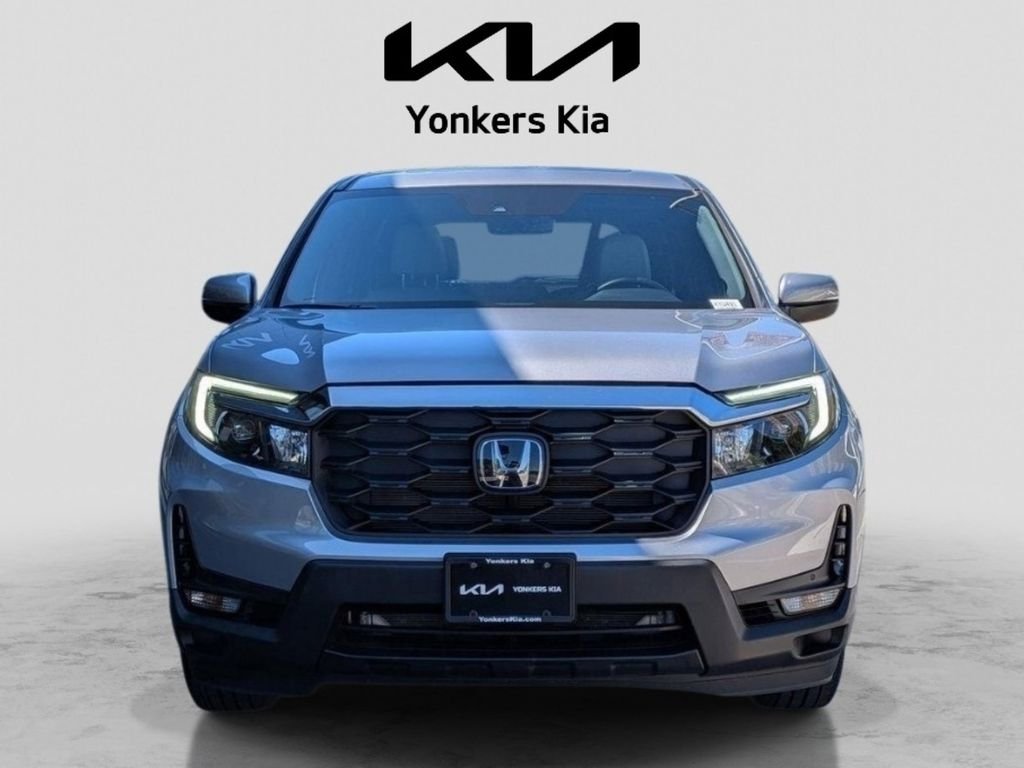 Used 2023  Honda EX-L image 3