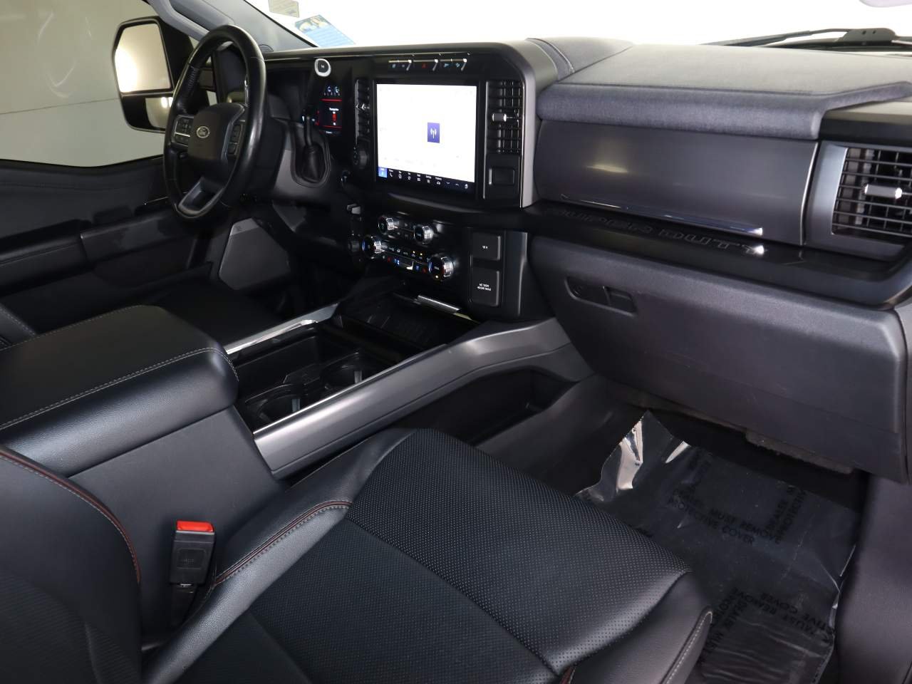 Used 2023 Agate Black Ford Lariat Crew Cab image 18