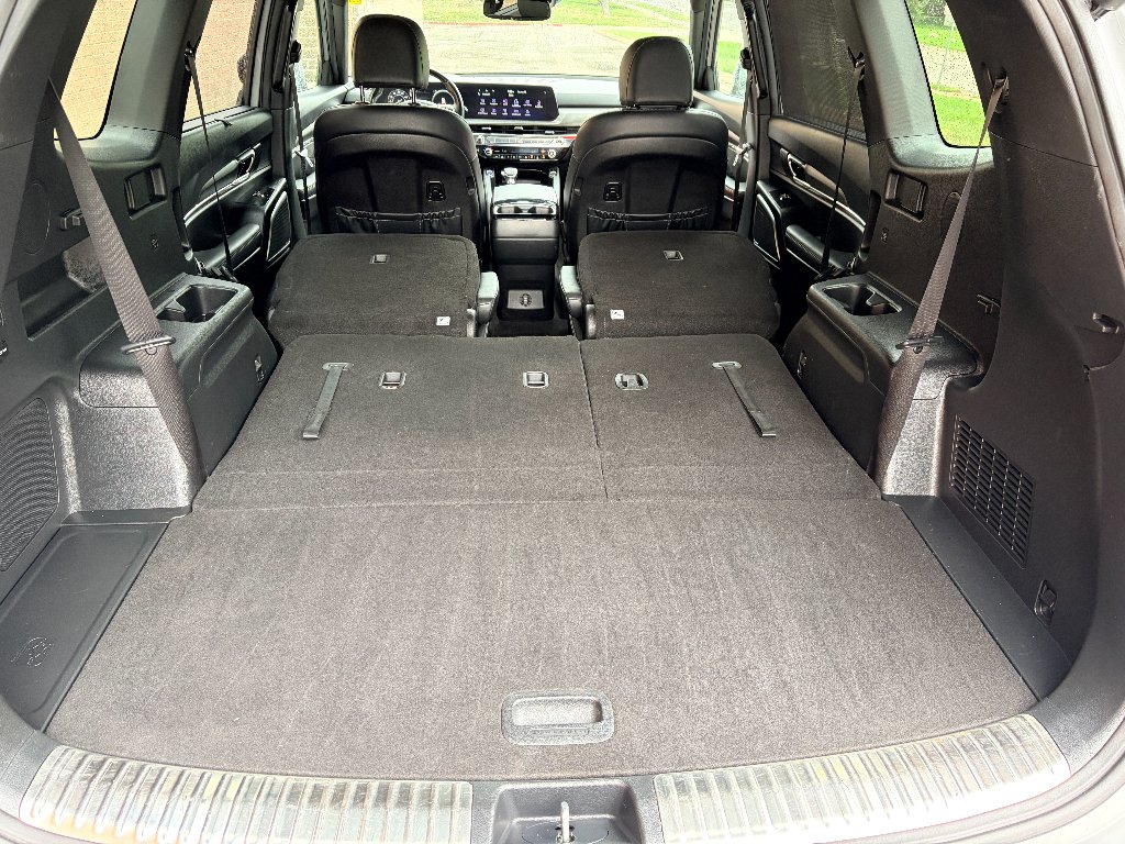 Used 2023 Wolf Gray Kia SX X-Line image 21