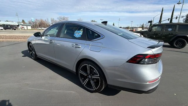 2025 Honda Accord Hybrid Sport - Photo 6