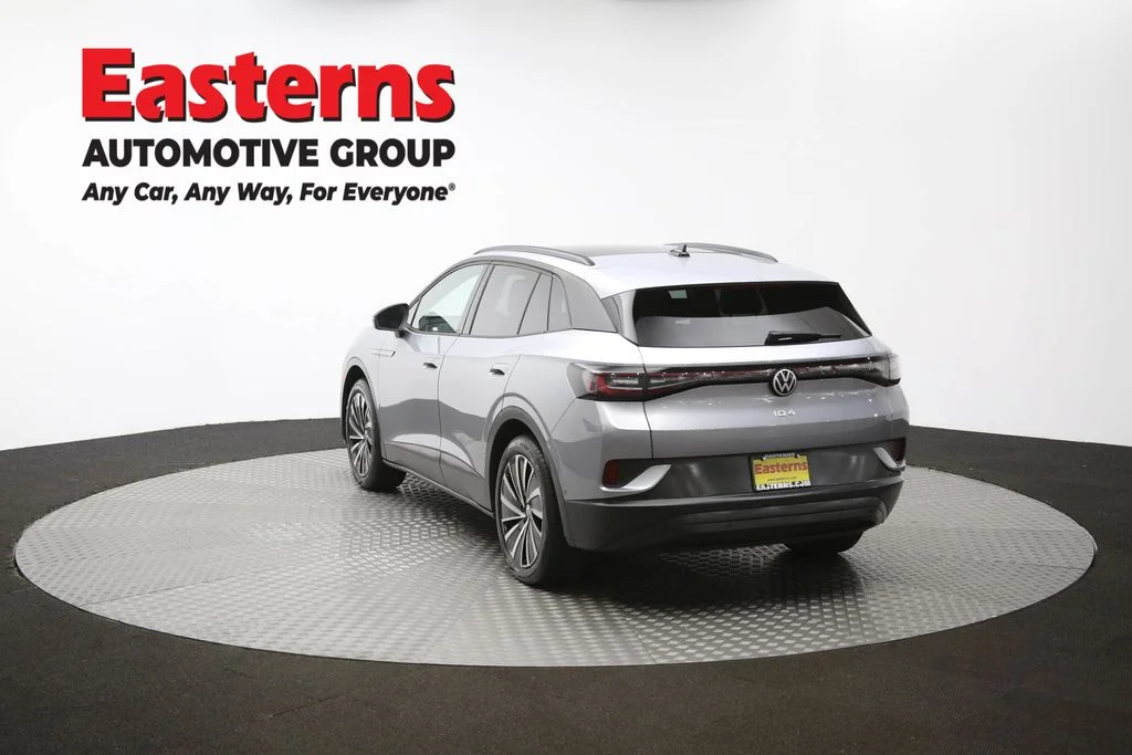 Used 2024 Silver Volkswagen S image 63