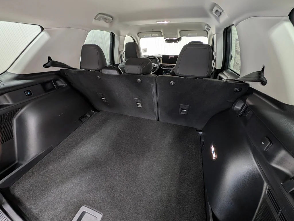 New 2026 Carbonized Gray Metallic Ford Big Bend® image 18