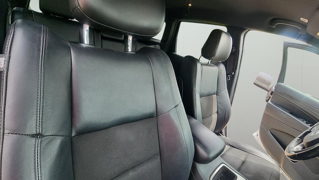 Used 2021 White Jeep Laredo X image 15