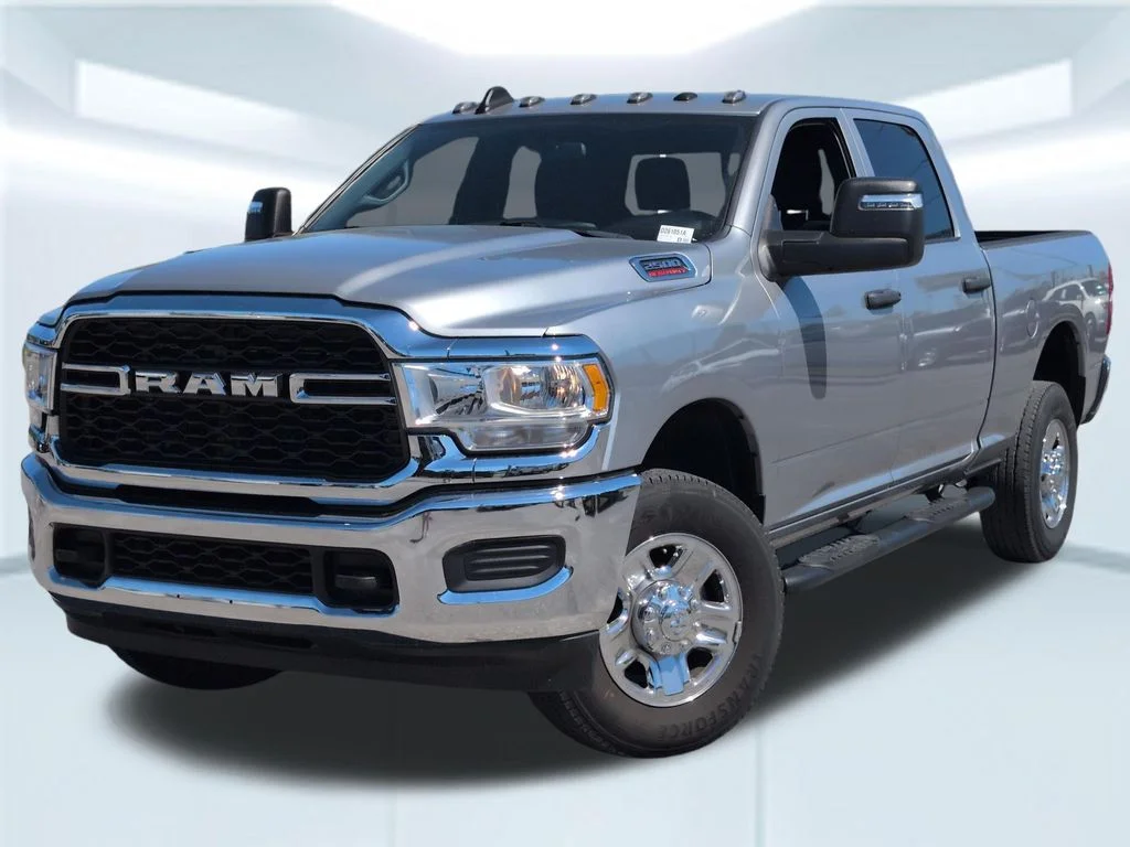 Used 2024 Silver Ram Tradesman image 1