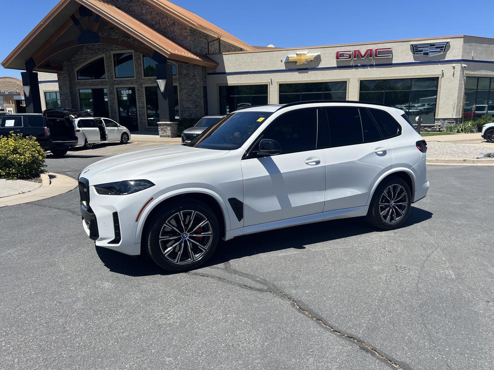 2024 BMW X5 M60i's photo