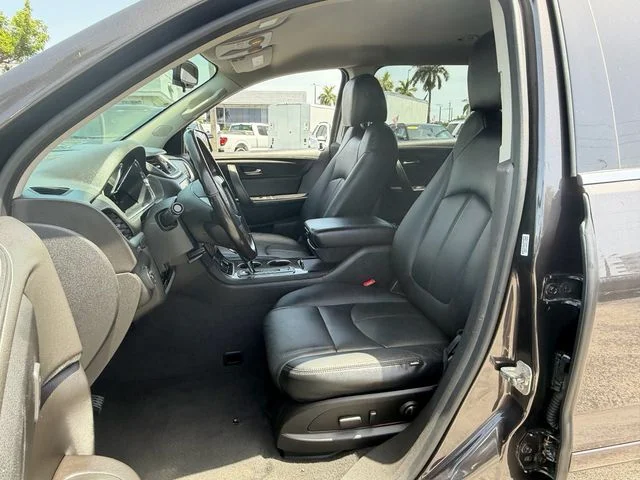 Used 2015 Gray Chevrolet LT image 9